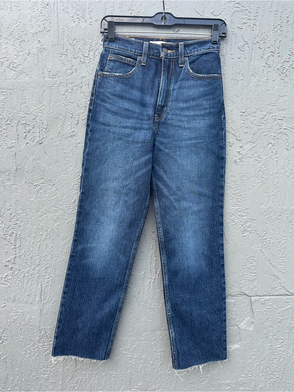 Levi’s Premium Women’s 70’s High Slim Straight Jeans Size 24 Raw Hem Blue Denim